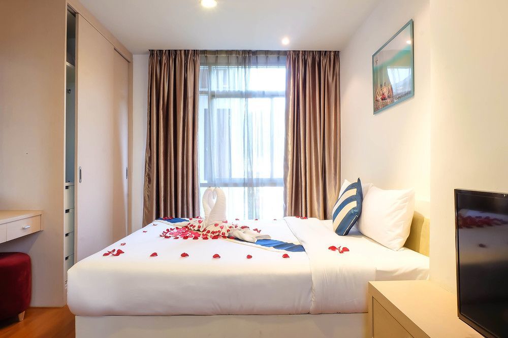 Art Patong Residence Phuket 외부 사진